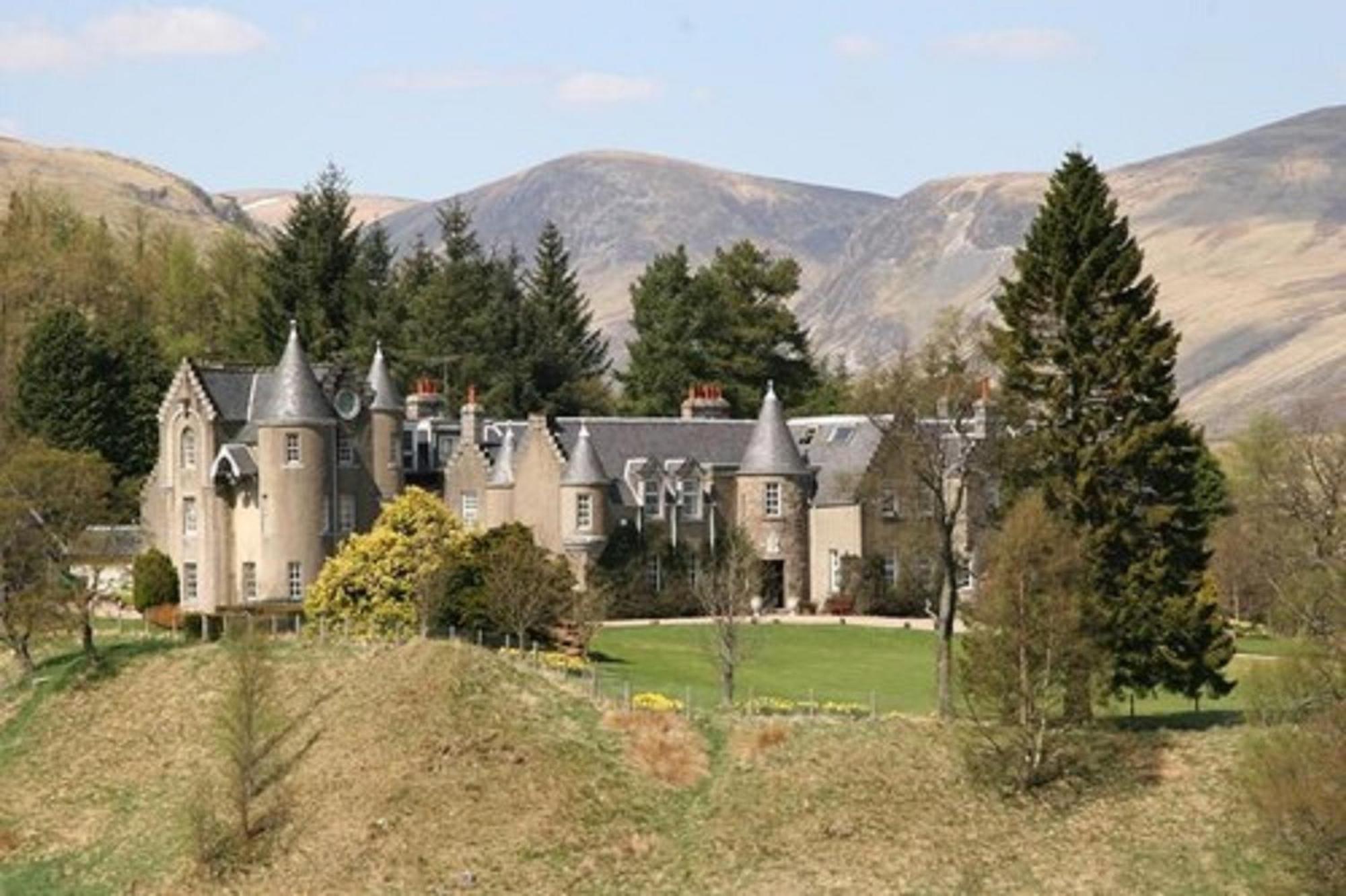 Glenshee Dalmunzie Castle Hotel المظهر الخارجي الصورة